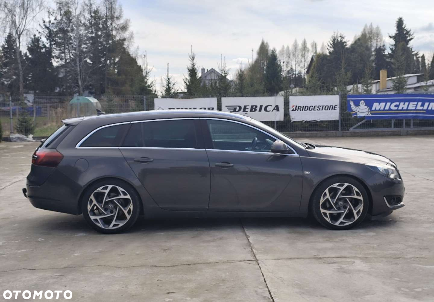 Opel Insignia - 30