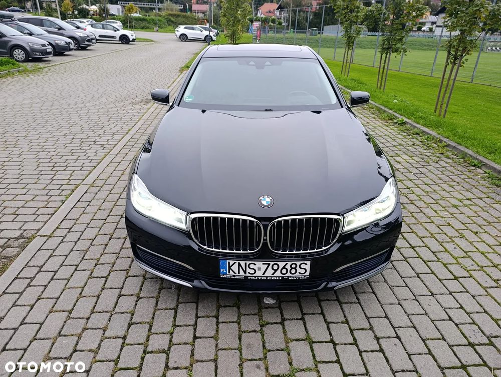 BMW Seria 7 730d xDrive - 4