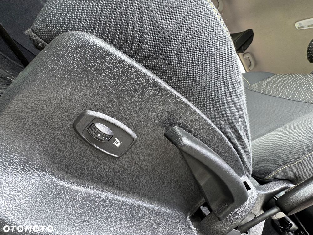 Renault Grand Scenic - 20