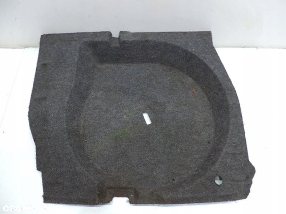 TAPICERKA PODŁOGA BAGAŻNIKA BMW E39 KOMBI - 7