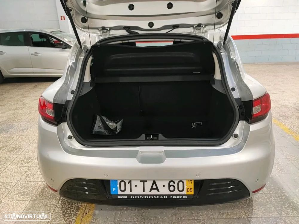 Renault Clio 1.5 dCi Limited EDition - 11