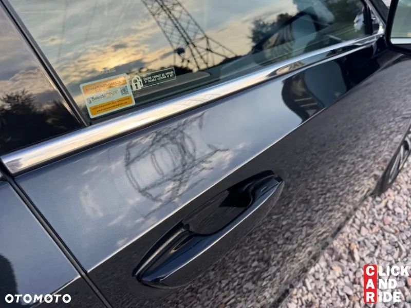 Lexus ES 300h Business Edition + - 9