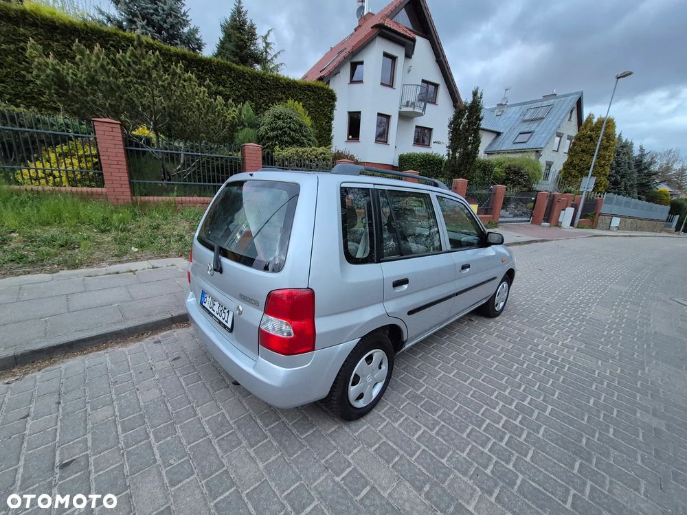 Mazda Demio - 18
