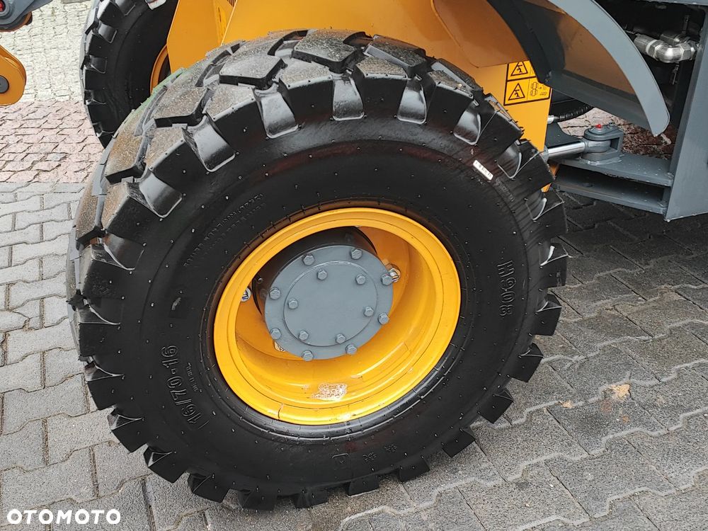 Lonking CDM926 ładowarka kołowa CDM 926 - 15