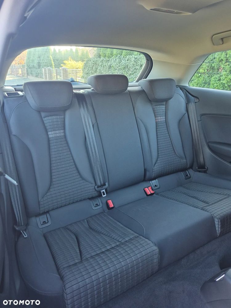 Audi A3 3-drzwiowe 1.6 TDI Ambition - 20