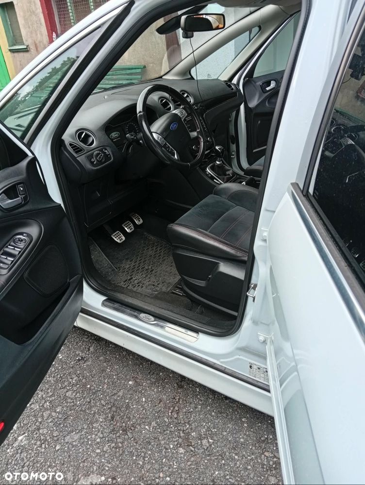 Ford S-Max - 5