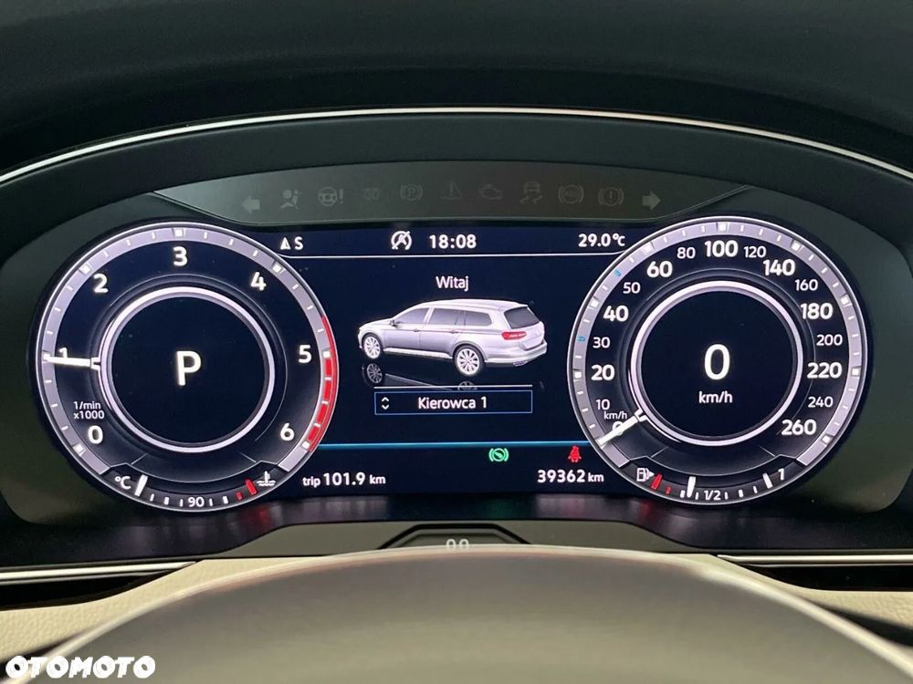 Volkswagen Passat Variant 2.0 TDI SCR DSG 4Motion Alltrack - 11