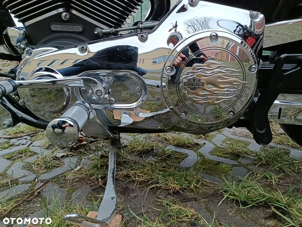 Harley-Davidson Dyna Low Rider - 34