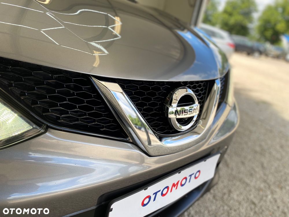 Nissan Qashqai 1.2 DIG-T Tekna Xtronic - 18