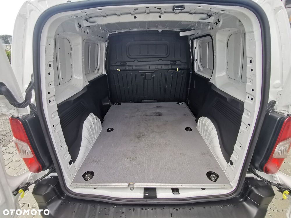 Toyota PROACE CITY - 12