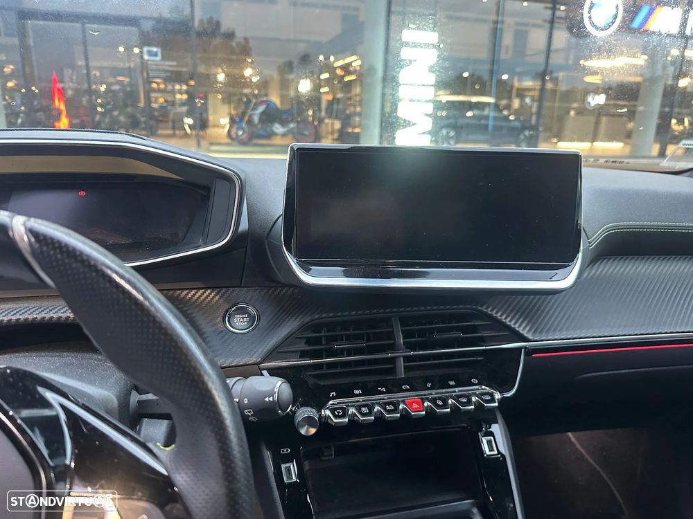 Peugeot 2008 1.2 PureTech GT - 5