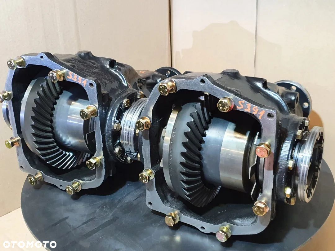BMW E32 E34 DYFER MOST SZPERA TYP 210 3.91 - 1