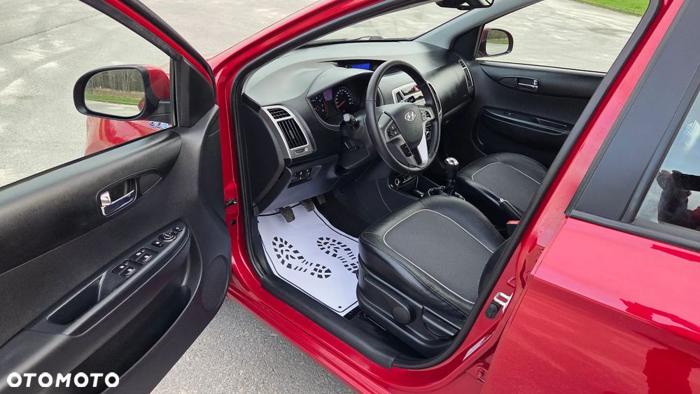 Hyundai i20 1.4 Comfort - 19