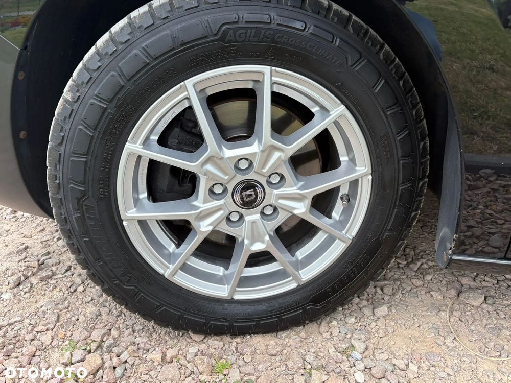 Peugeot Traveller L2 2.0 EAT8 Active - 15