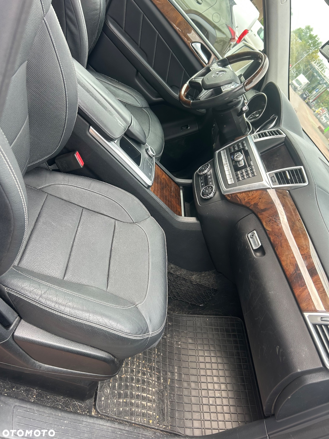 Mercedes-Benz GL 400 4Matic 7G-TRONIC - 10