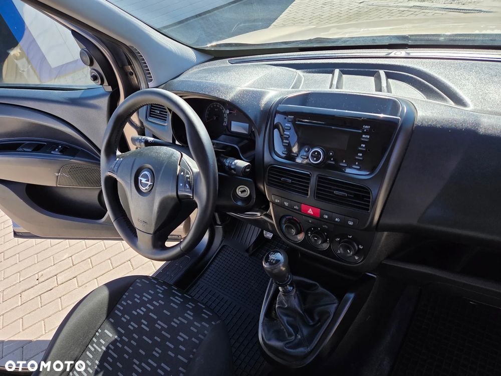 Opel Combo 1.6 CDTI Enjoy - 27