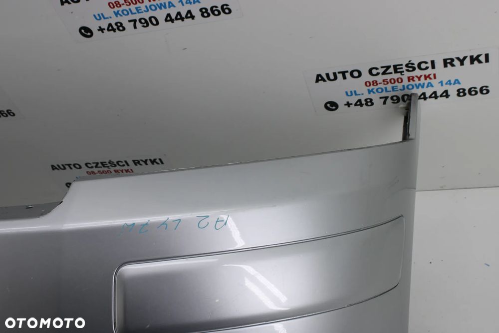 Audi A2 Zderzak Przód LY7W  8Z0807217H - 8