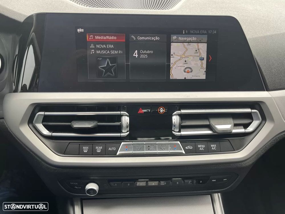 BMW 318 d Touring Aut. Sport Line - 40