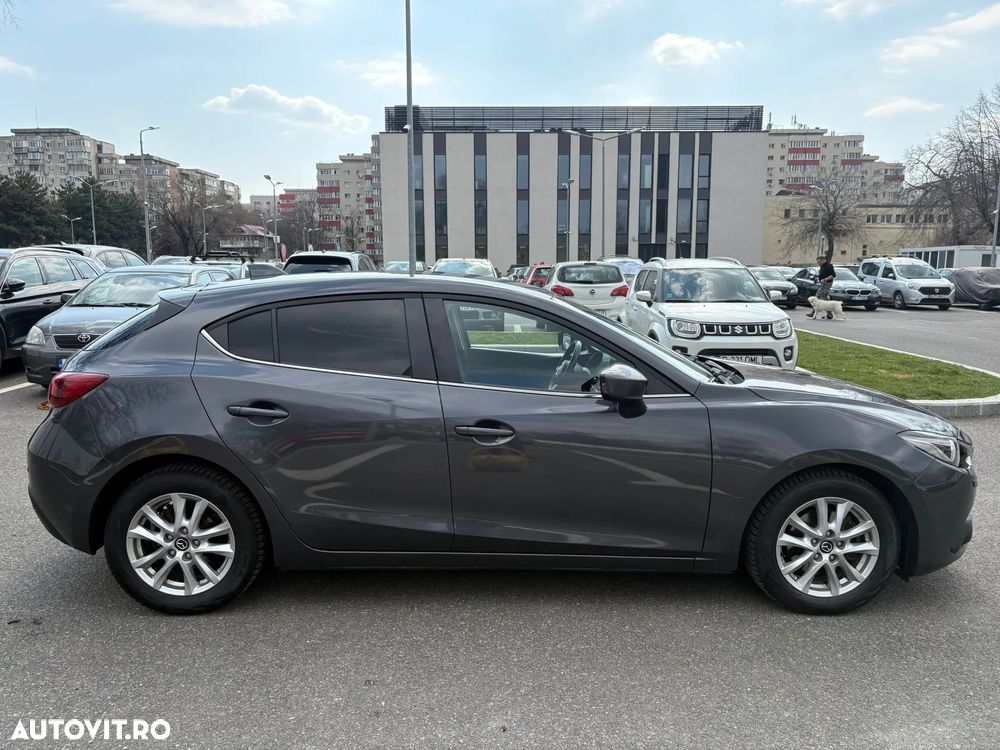 Mazda 3 SKYACTIV-G 120 Center-Line - 1