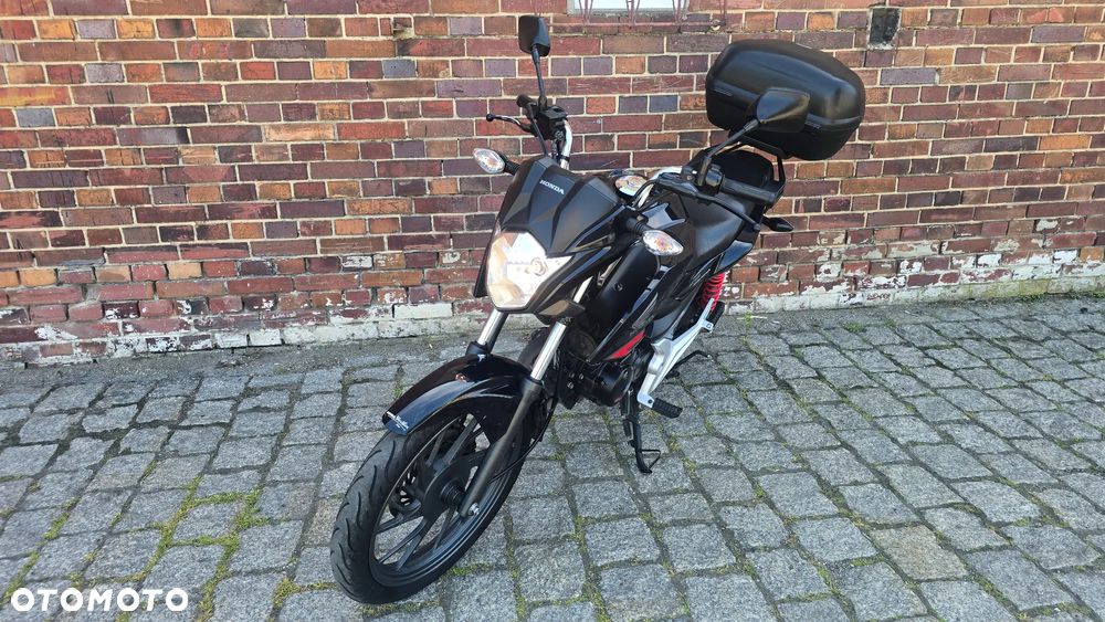 Honda CBF - 17