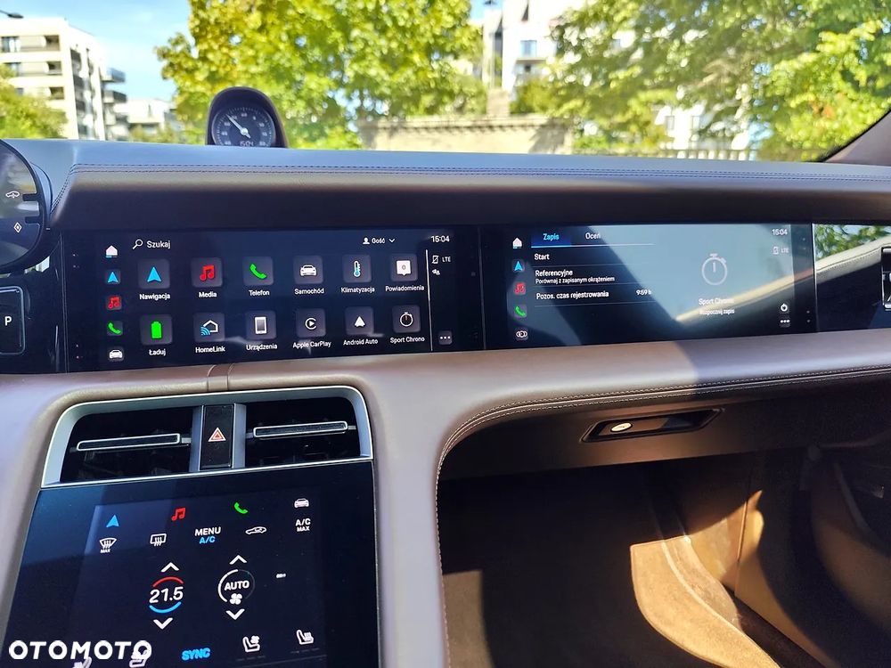 Porsche Taycan Turbo - 23