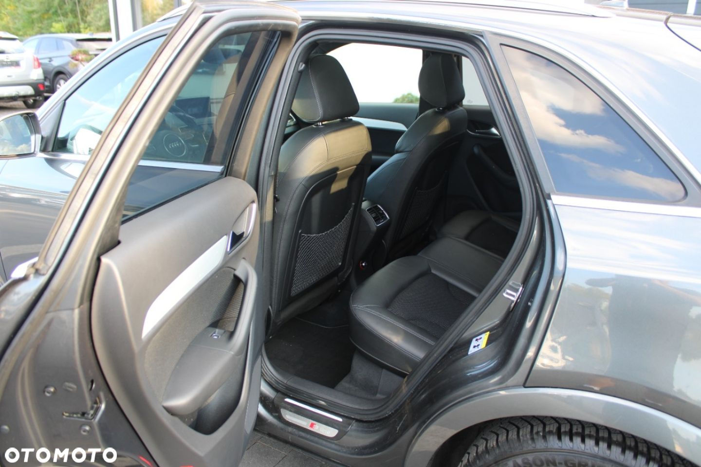 Audi Q3 - 24