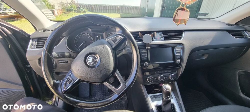 Skoda Octavia 2.0 TDI Edition - 8