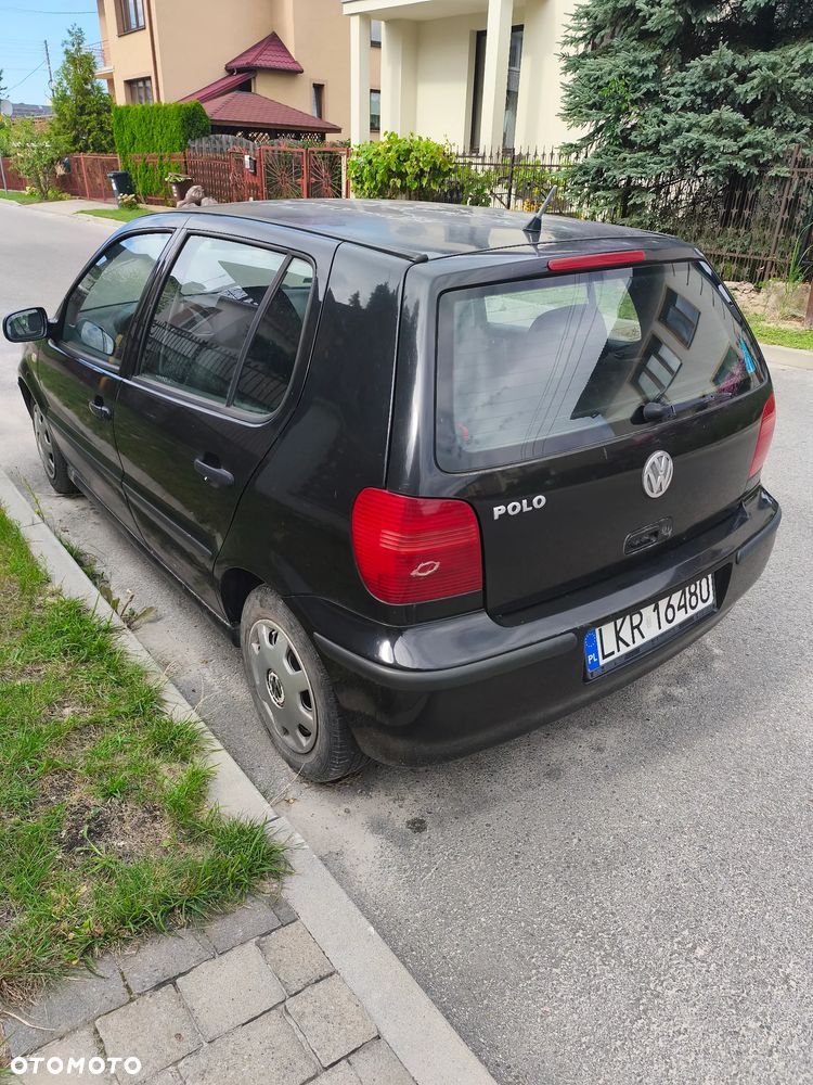 Volkswagen Polo 1.4 Basis - 3