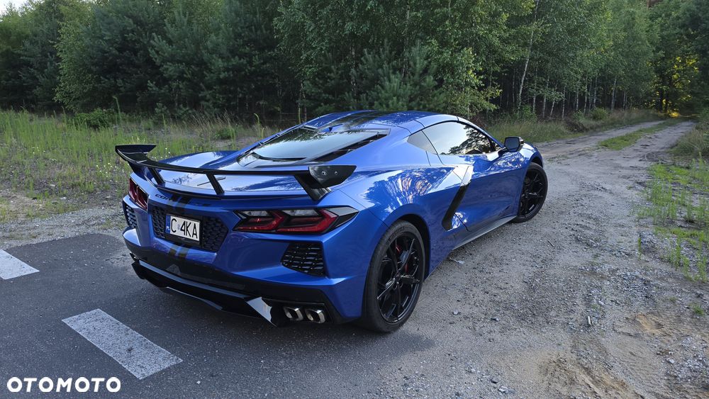 Chevrolet Corvette - 3
