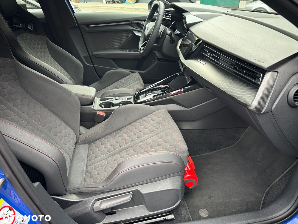 Audi RS3 Sportback - 13