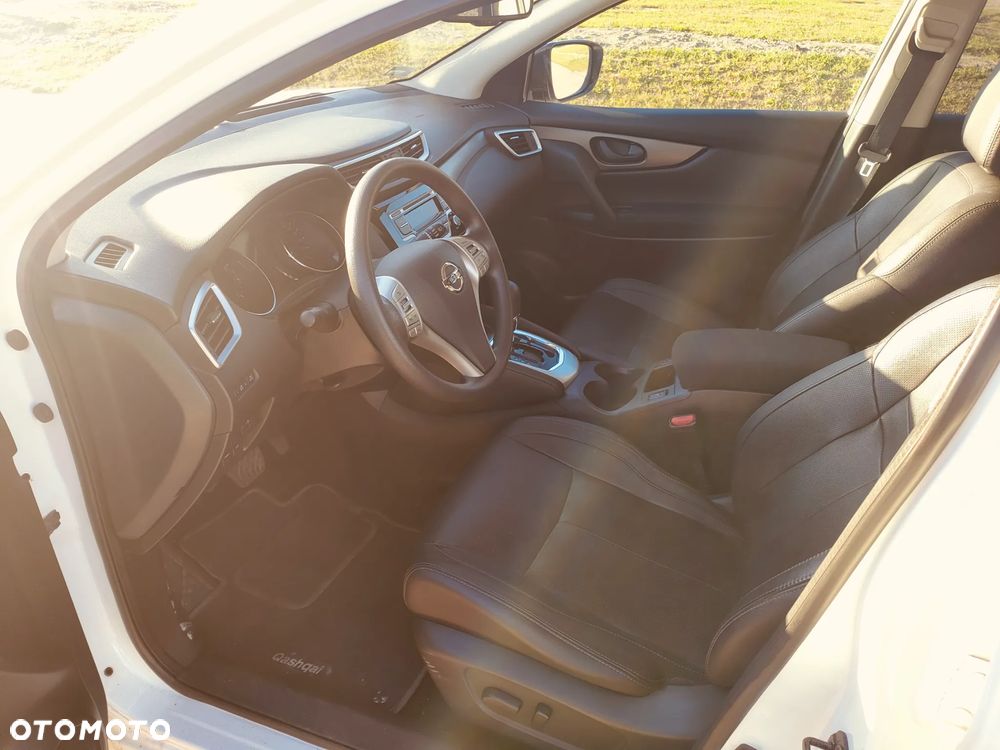 Nissan Qashqai 1.2 DIG-T Acenta Xtronic - 10