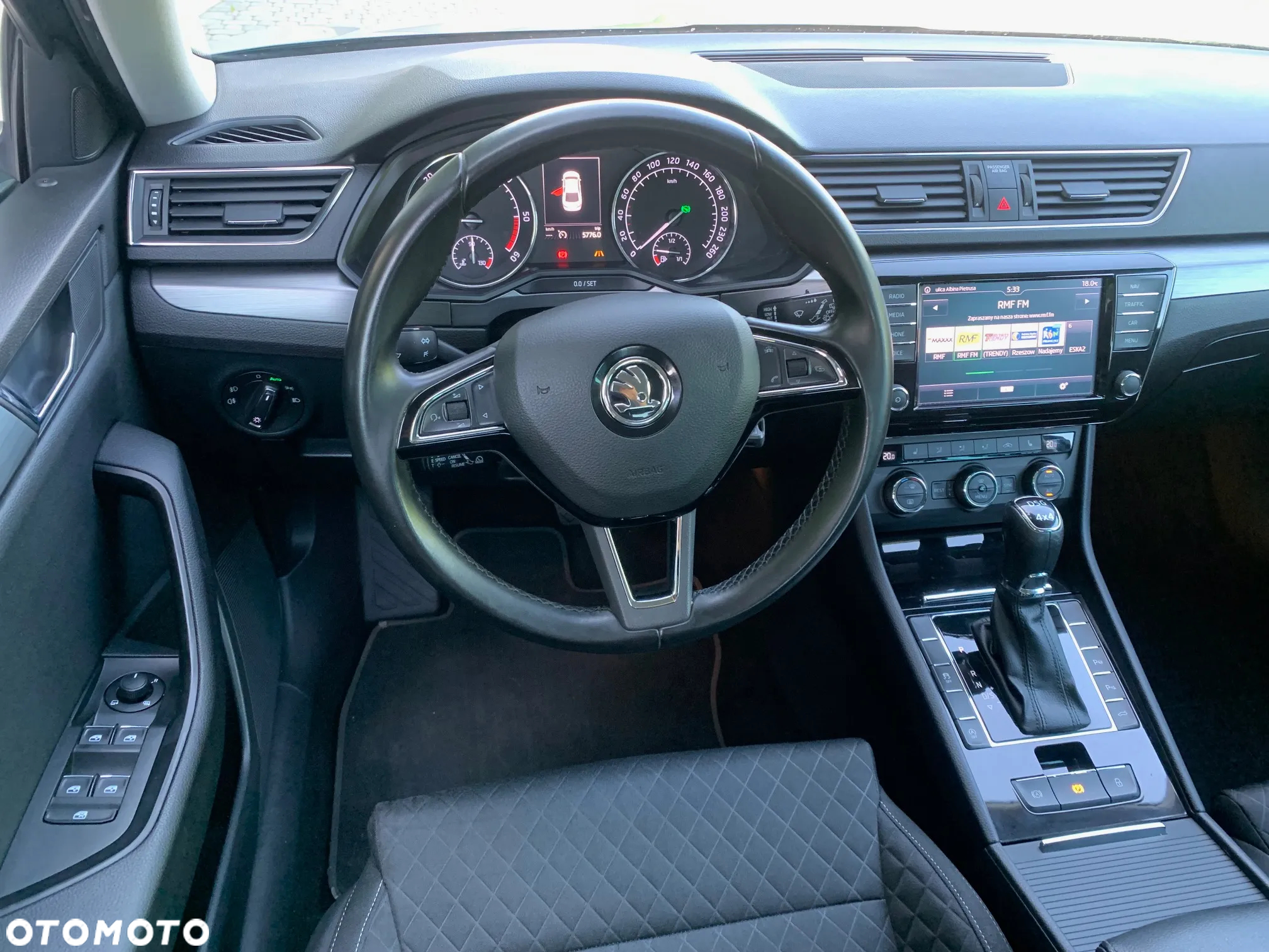 Skoda Superb 2.0 TDI 4x4 Style DSG - 14
