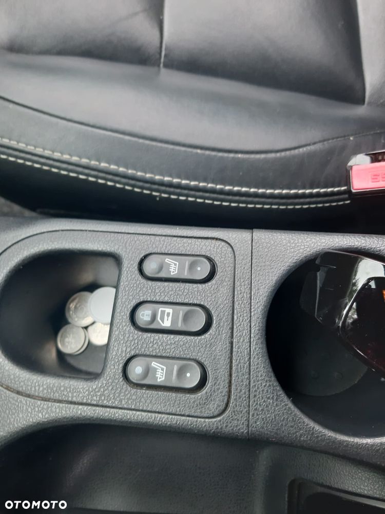 Nissan Qashqai 1.6 dCi DPF Start/Stop tekna - 6