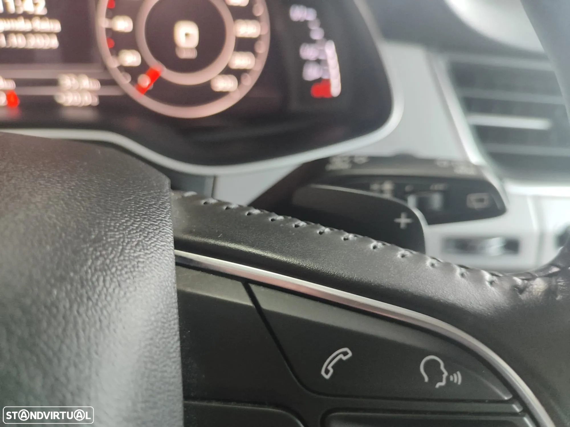 Audi Q7 3.0 TDI quattro S-line Tiptronic 7L - 32