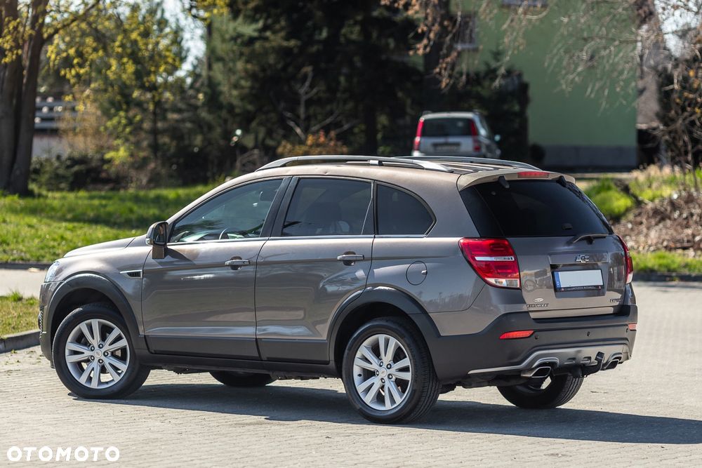 Chevrolet Captiva 2.2 4WD Automatik LTZ - 16