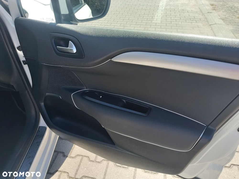 Citroën C4 HDi 90 Business Class - 16