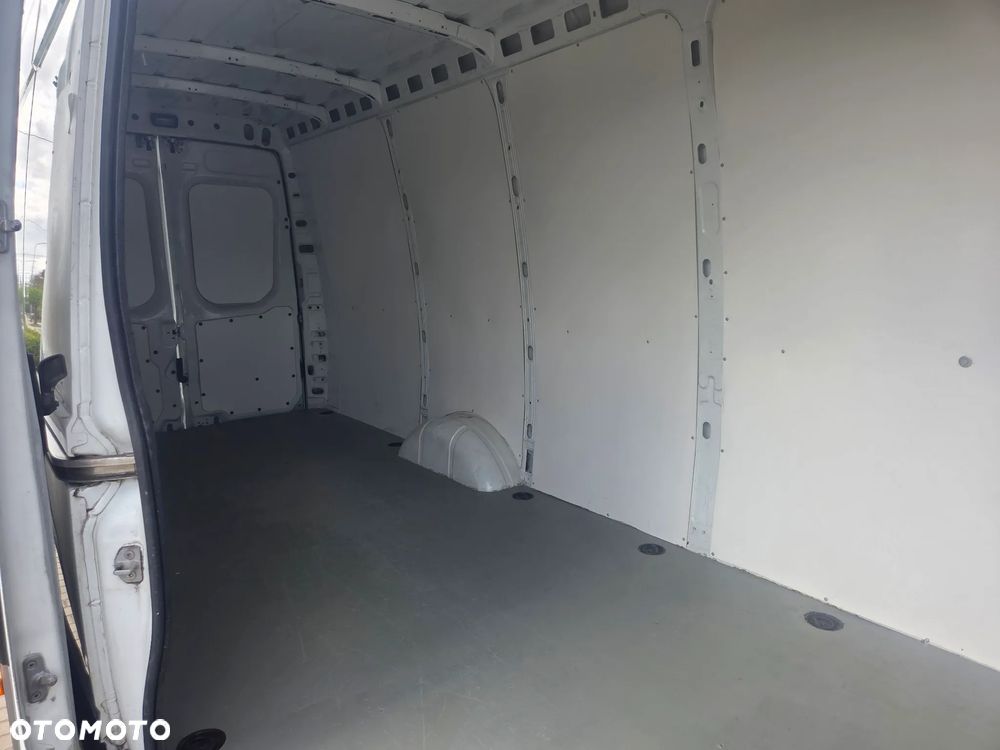 Iveco Daily - 8