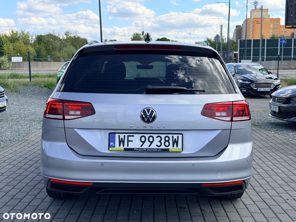 Volkswagen Passat - 10