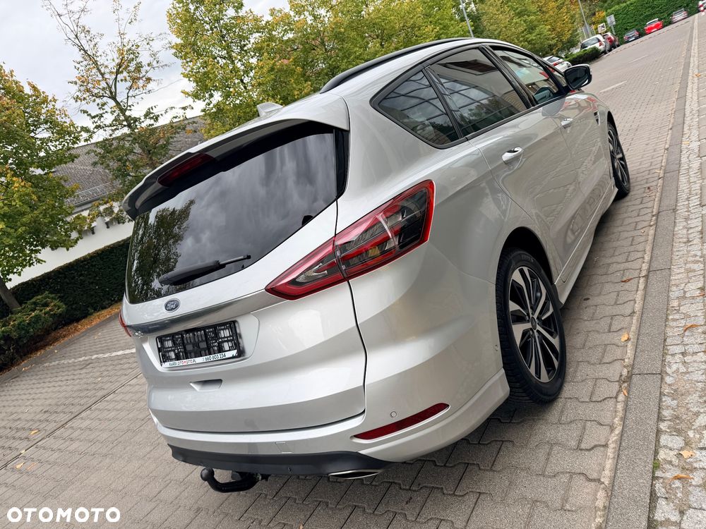 Ford S-Max - 7