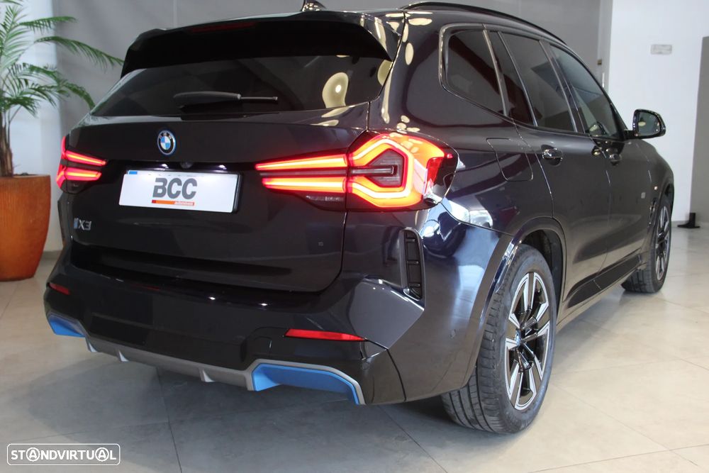 BMW iX3 M Sport Inspiring - 9