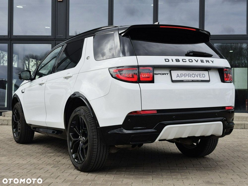 Land Rover Discovery Sport - 11