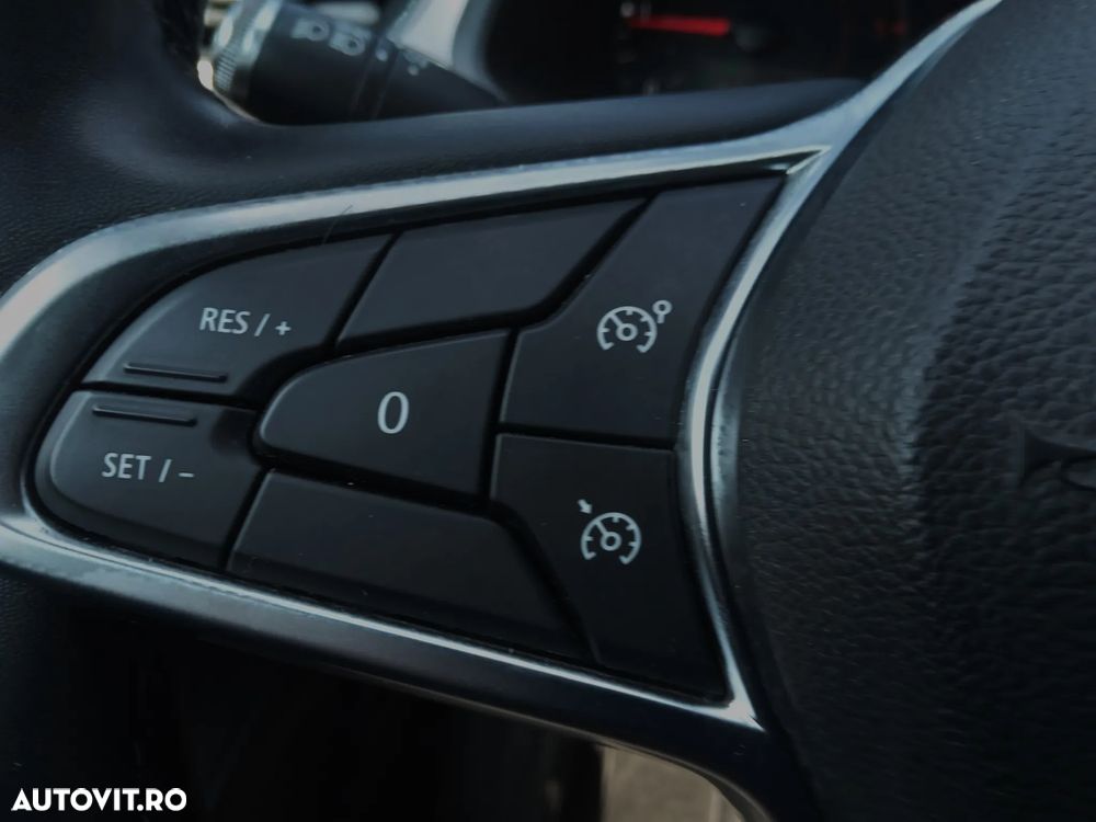 Renault Captur BLUE dCi Zen - 17