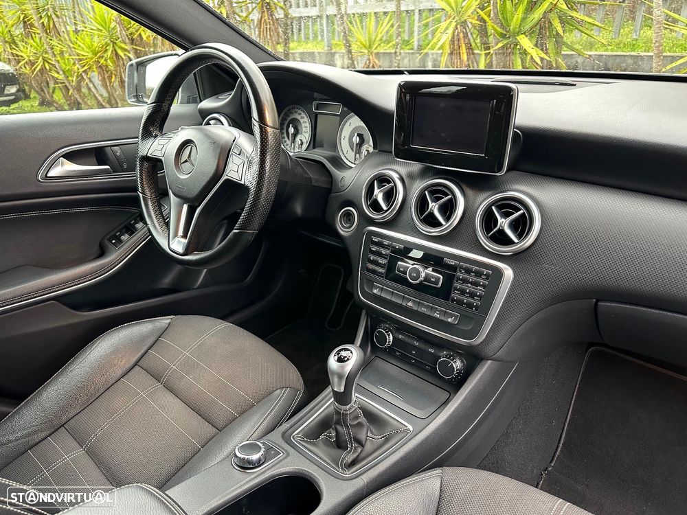 Mercedes-Benz A 180 CDI (BlueEFFICIENCY) Urban - 13