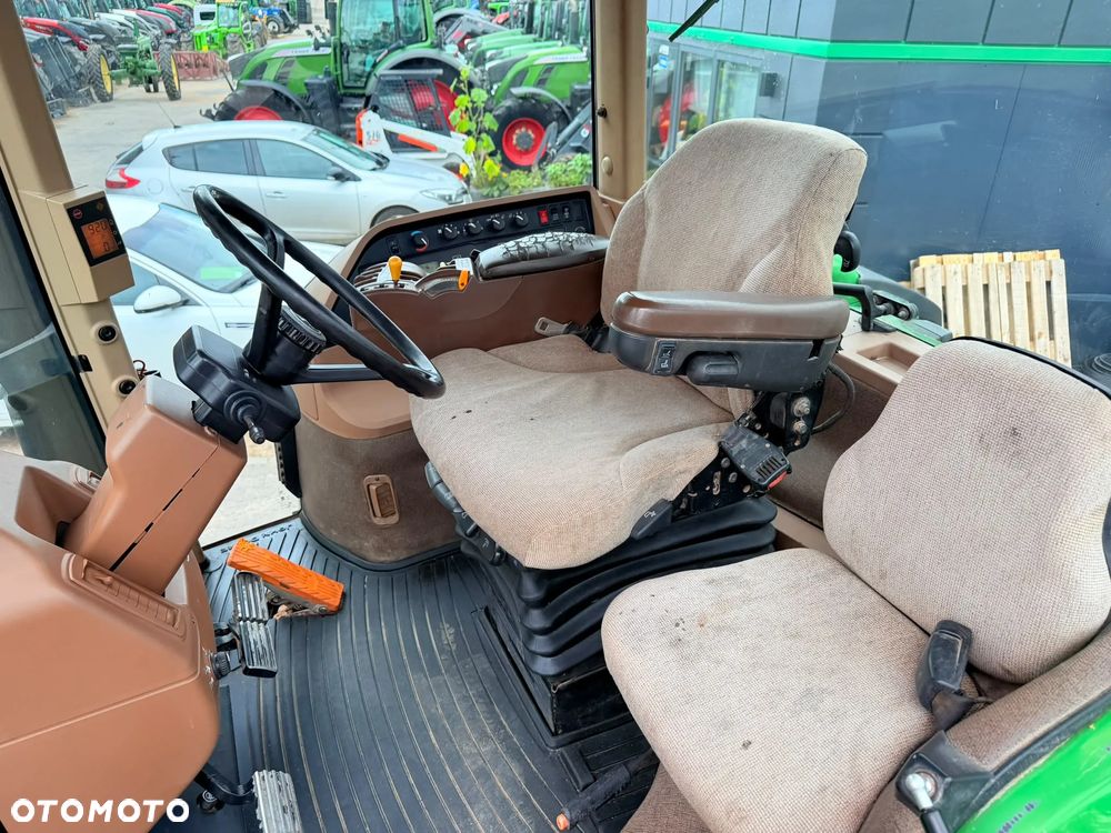 John Deere 8420 - 16