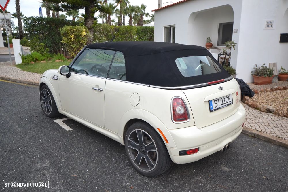 MINI Cabrio Cooper S - 3