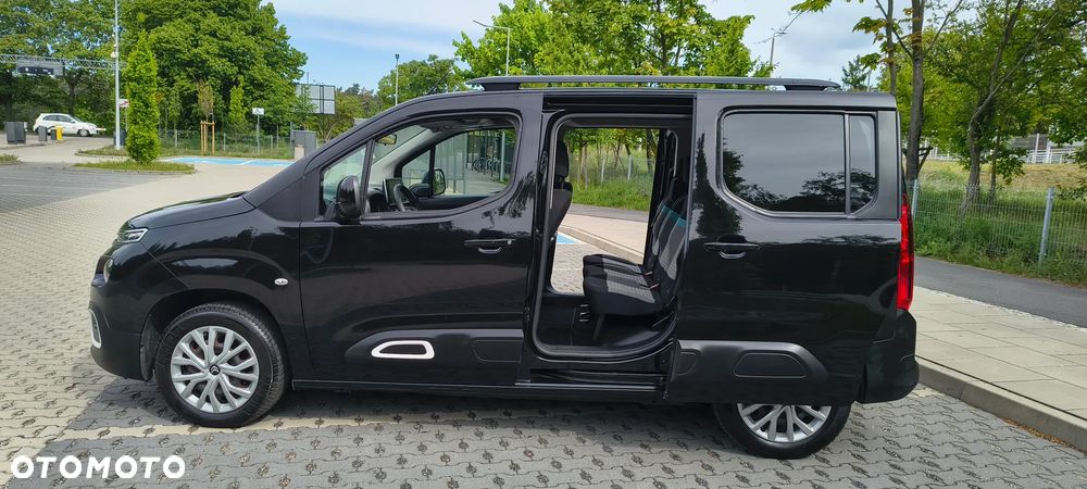 Citroën Berlingo XL 7-Sitzer PureTech 130 EAT8 FEEL - 7