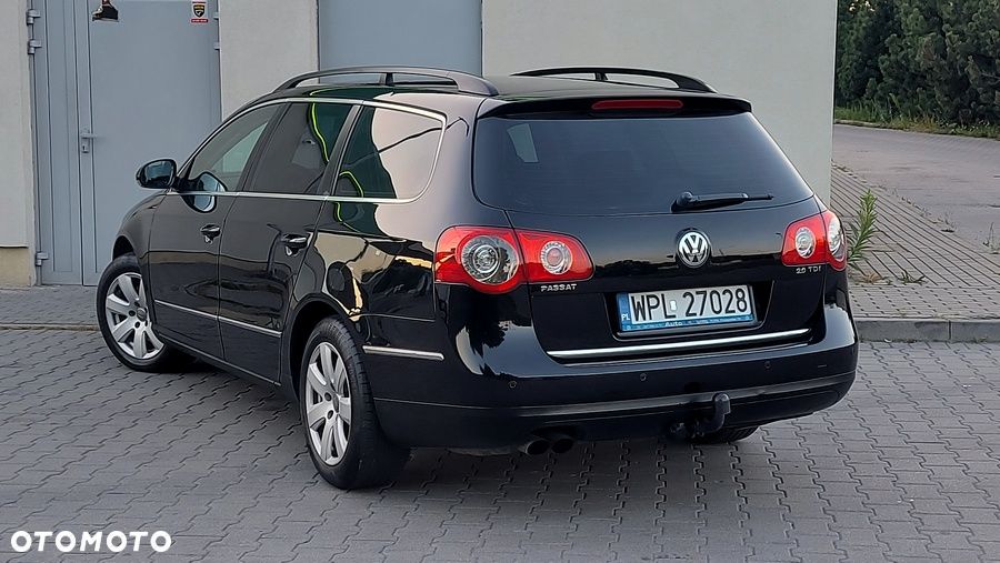 Volkswagen Passat 2.0 TDI Comfortline - 4