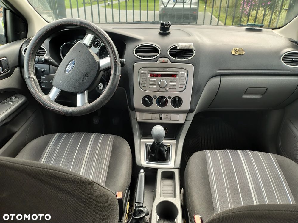 Ford Focus 1.6 TDCi Trend - 6