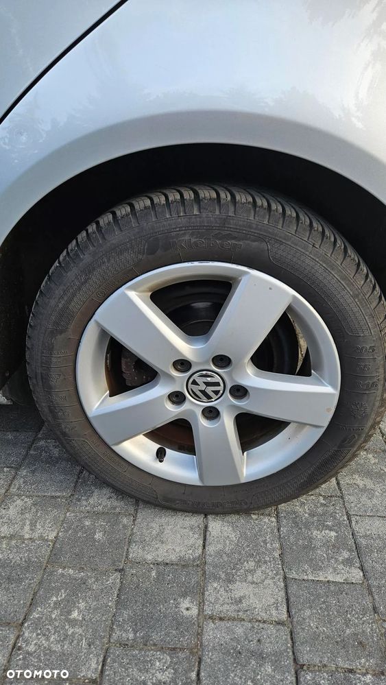 Volkswagen Golf Plus 1.6 TDI Comfortline - 7
