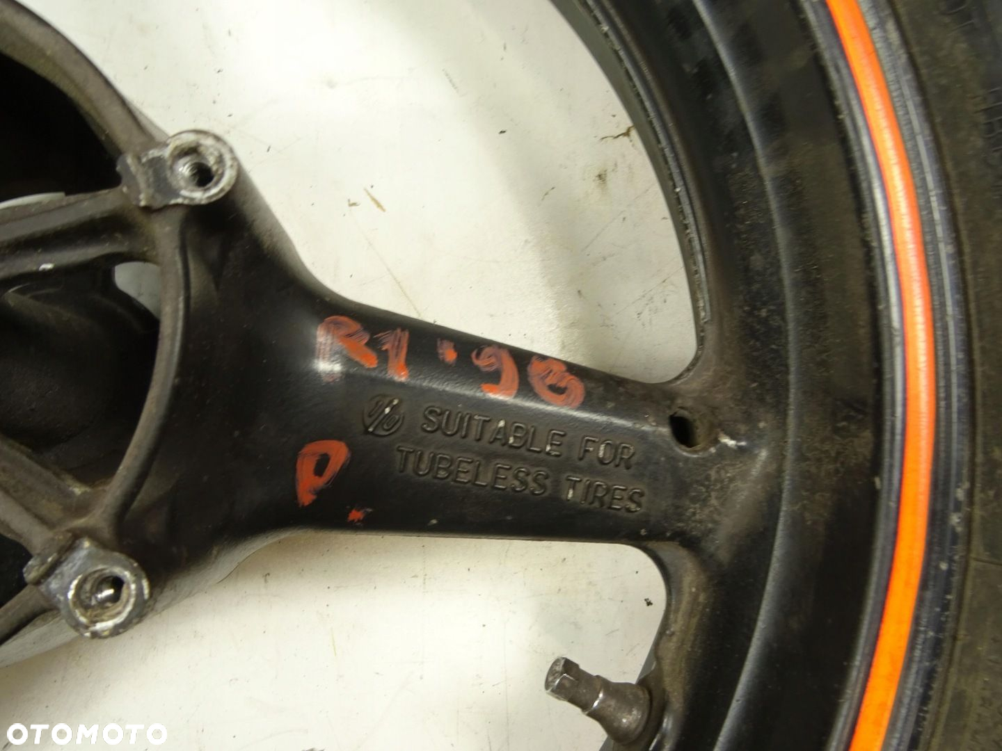 YAMAHA R1 RN01 FELGA PRZÓD PRZEDNIA 98 - 3